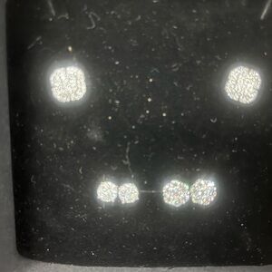 Elegant VVS Silver Stud Earrings Set